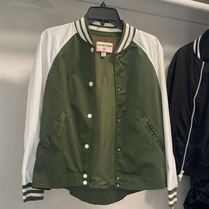 Hunter Green and White Button-Up Jacket